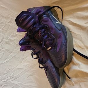Nike Hyperfuse Basketball Purple Size 12